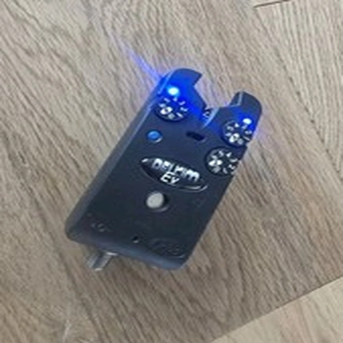 Delkim Ev Plus Blue Carp Fishing Bite Alarm carp tackle set up