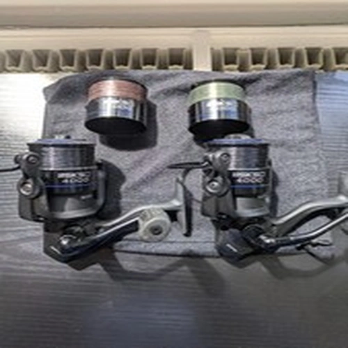 2 X SONIK 4000 REEL'S EXCELLENT CONDITION