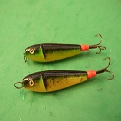 Vintage devon minnows,with beady eyes and mounts,x2.