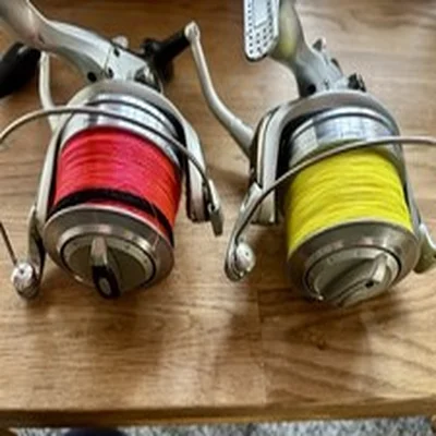 2 Penn Surf Master 850 Fishing Reels