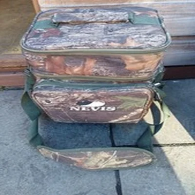 Nevis Camo Bait Bag With Glug Pots - Carp Fishing