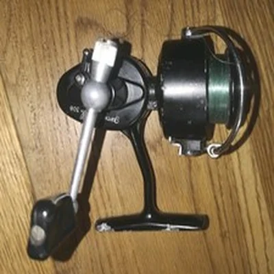 VERY GOOD SCARCE VINTAGE MITCHELL 308 PRINCE SPINNING REEL CIRCA 1963 + S. SPOOL