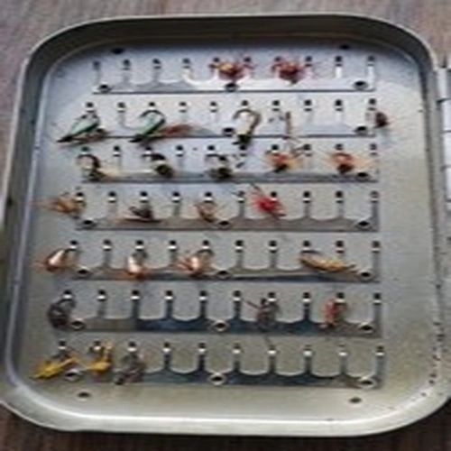 Wheatley Slimalloy vintage Aluminum Fly Tins and  large number of Flies included