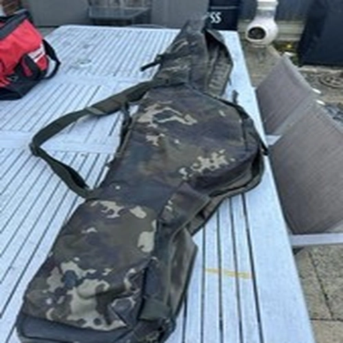 Korda 10ft 3 Rod Hold-all Dark Kamo KLUG114 Padded Rod Bag