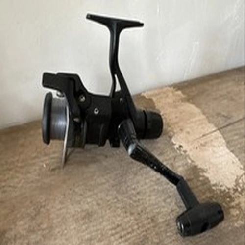 Shimano R2000 Fishing Reel