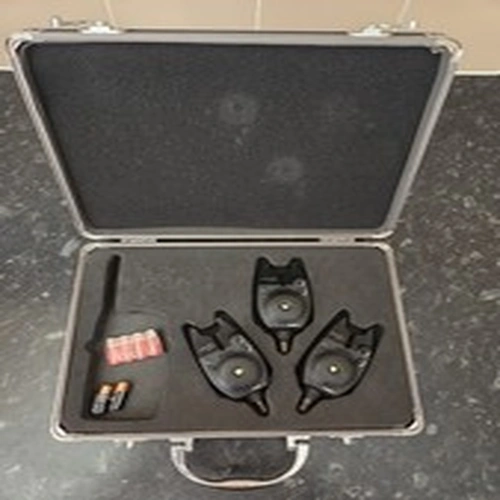 3x Fox Micron MX Bite Alarms in case