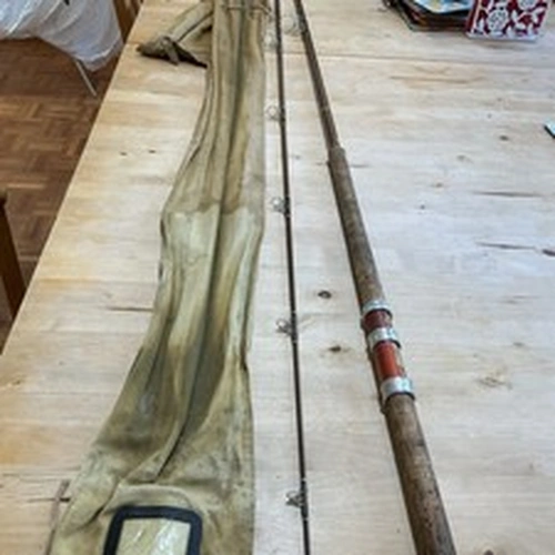 Vintage Pegeley Davies “Tag Barnes Super Carp” Carp Rod 2-Piece Fibreglass 10ft