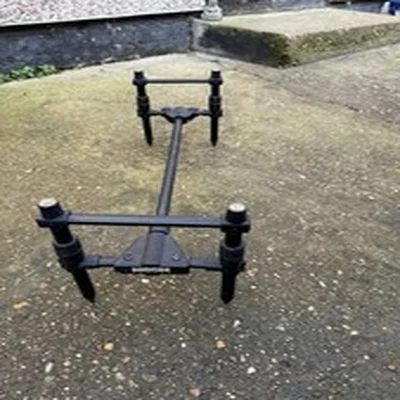 Carp Fishing Nash 2 Rod Fishing Pod