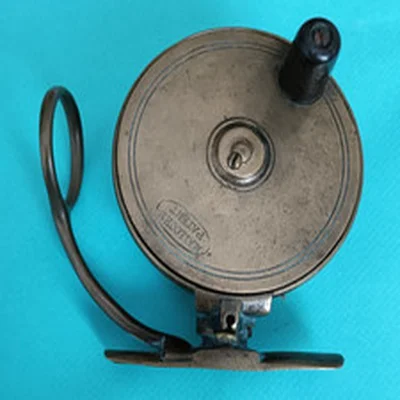 VINTAGE MALLOCH PATENT  3 1/4" SIDE CASTING FISHING REEL