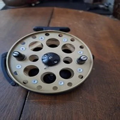 Shakspear Golden Eagle Center Pin