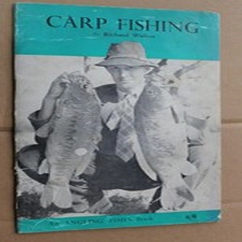 Carp Fishing by Richard Walker An Angling Times  Softback 1st Edition 1960