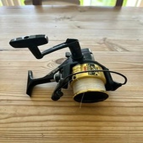 Daiwa SS1600 Whisker Spinning Reel - Black/Gold