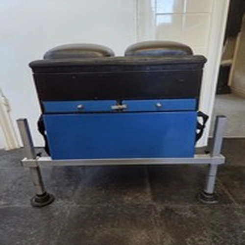 Grandeslam Match / Pole Fishing Seatbox With Adjustable Legs