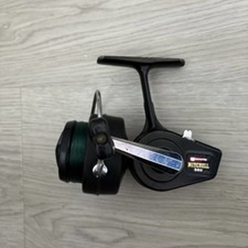 Vintage Garcia Mitchell 320 Spinning Reel very Nice Condition.