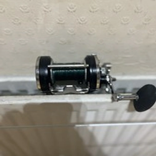 STORM FATHOM 200 BOAT SEA FISHING REEL MULTIPLIER USED TWICE VGC