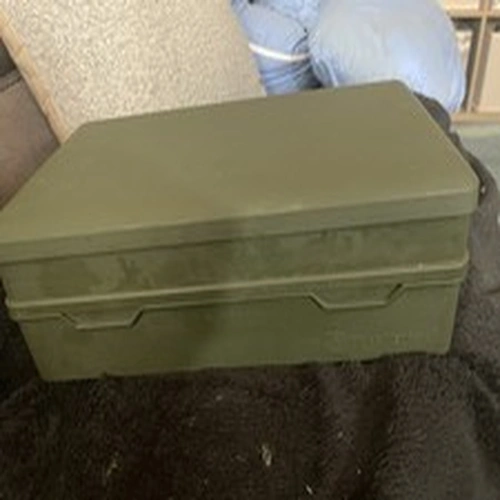 Ridgemonkey Armoury   Tackle Box plus extra’s.