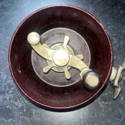 Alvey & Sons Brisbane Vintage Bakelite Fishing Reel