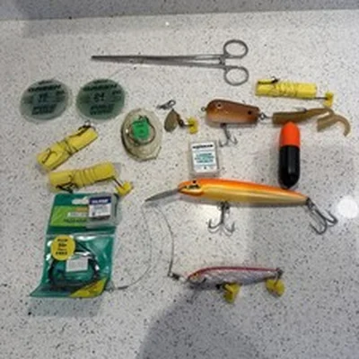FOX RAPALA DRENNAN FOX PIKE FISHING TACKLE BUNDLE OF PREDATOR TACKLE