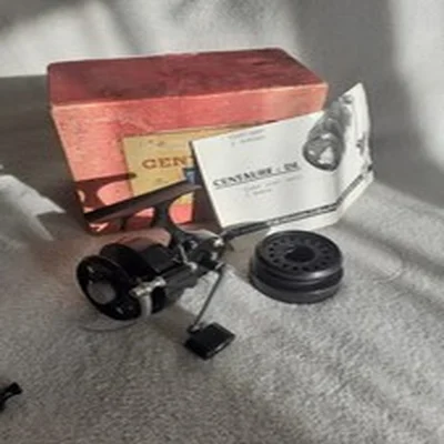 Vintage Centaure Halfbale Reel