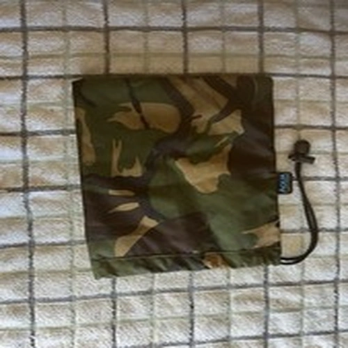 Aqua Products Camo Draw String Bag , Used