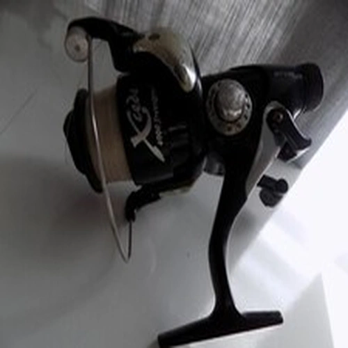 Xcede 4000 Freespool  2412.140 230 m , 10 lb fishing reel