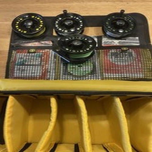Fly Reel With 5/6 Line On Plus Spares Spools In Wychwood Reel Case