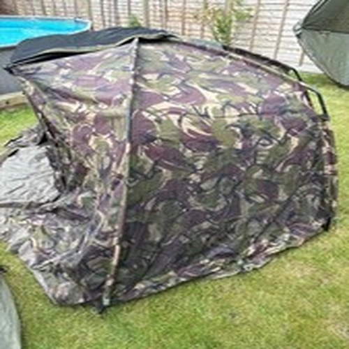 carp fishing tackle Cyprinus typhoon dpm bivy
