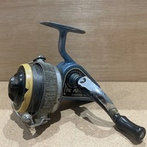 Vintage Collectors Fishing Reel The Ambidex Casting Reel Blue J W Young & Sons 