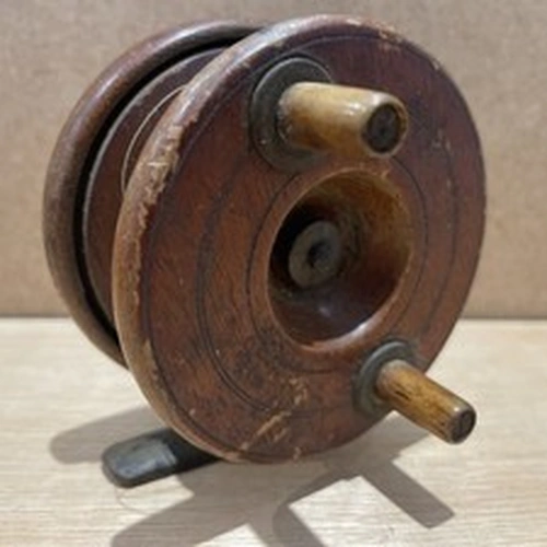 Vintage Collectors Fishing Reel Walnut & Brass Foot & Back Spine Bone Handles 3”