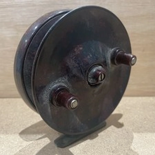 Vintage Collectors Fishing Reel Bakelite ELO Made In England Brass Foot
