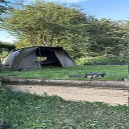 Fox Eos Pro 1 Man Bivvy Used Twice Excellent Condition carp night fishing 