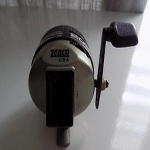Vintage Zebco 202 Automatic anti-reverse,wide range Fishing Reel USA1983