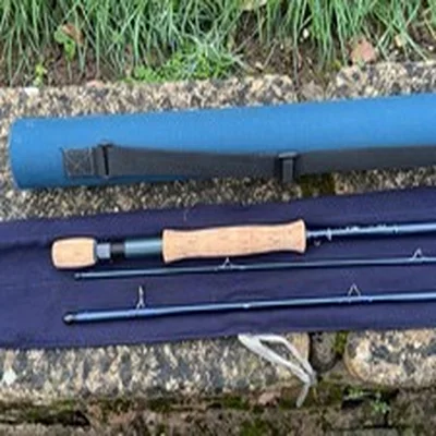 Vintage Hardy Elite 10′6" 3 piece carbon fly rod #7 with bag & tube