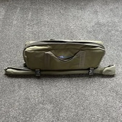 Solar Worldwide Pod With Adjustable 3 Rod Buzz Bars- Carp Fishing