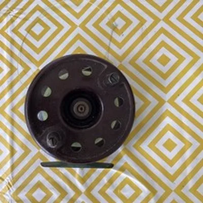 Vintage Bakelite 4" 10cm Diameter Fishing Reel works no reserve 