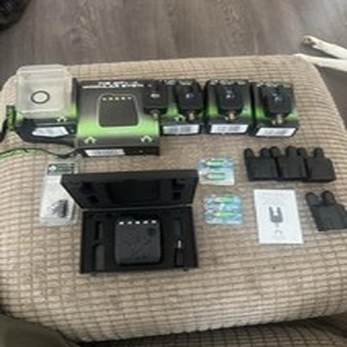 Gardner ATTs IW Underlit Alarms x4 with ATTx V2 Receiver, Receiver Case Etc