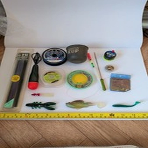 Joblot Fishing Things/All Sold As Seen/Unchecked/Please Study Pictures