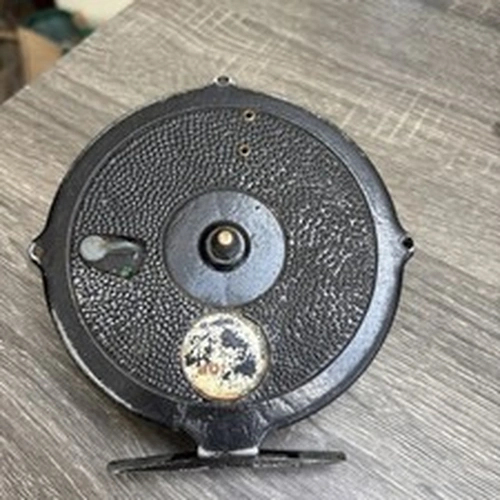Mordex “ The Major” centre pin reel in good working   condition - no line guard.