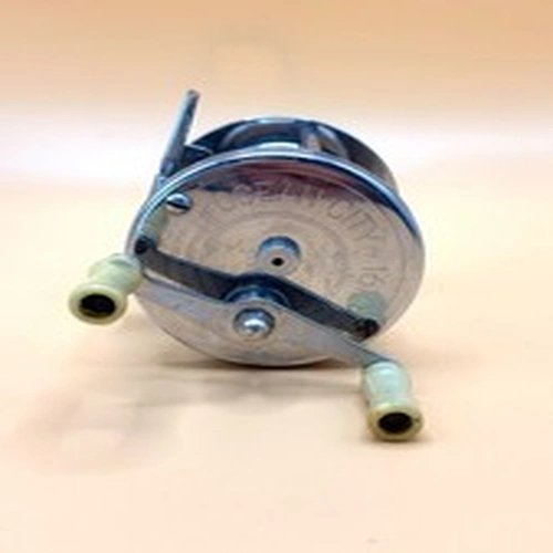 Ocean City 1610 Spinning Reel - Vintage - Good Condition