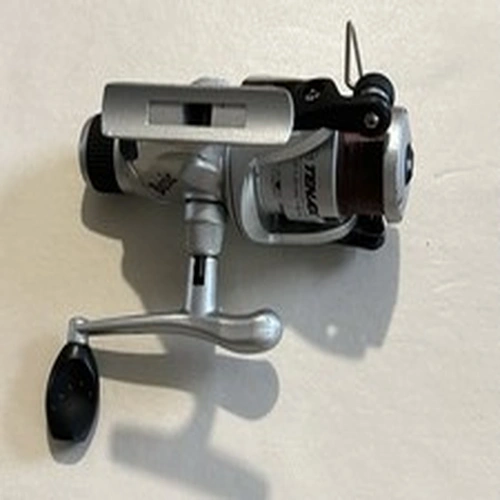 Tenax Basic Ax25 Fishing Reel See Pics for Condition