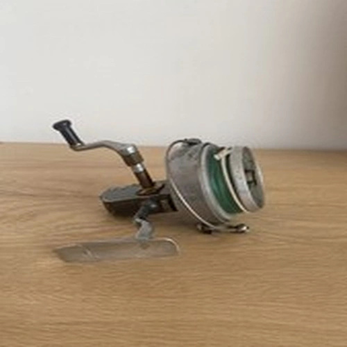 Vintage Hardy the Altex No 2 Mark V fixed Spool Fishing Reel. VG Working