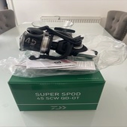 Daiwa Emblem Super Spod 45 Spod Reel