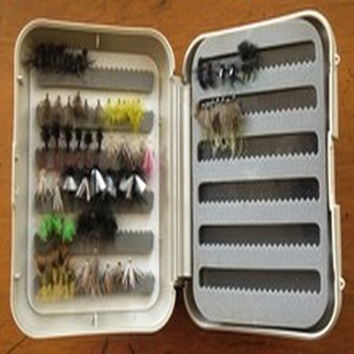 C & F Design Fly Box With Centre Leaf