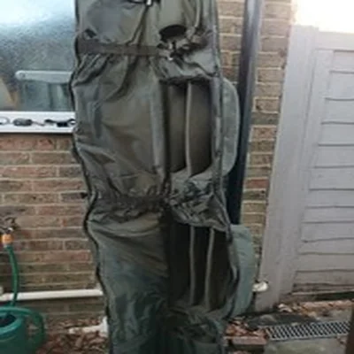 nash 30 years 5 rod holdall, used, great condition 