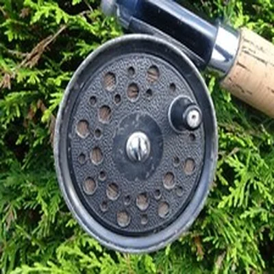 VINTAGE J.W.YOUNG/SHAKESPEARE 3.5" CONDEX FLY REEL IN A FINE USED CONDITION