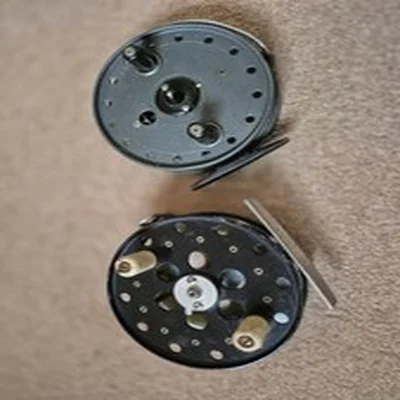 2X VINTAGE centrepin reels