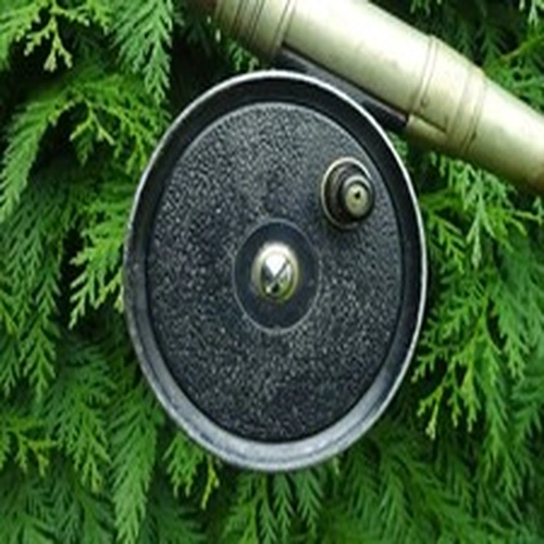 VINTAGE ALLCOCKS "POPULAR" 3.5" TROUT FLY REEL. EXCELLENT USED CONDITION.