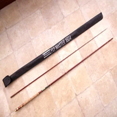 SHAKESPEARE FLY-MASTER 9FT 2 PIECE ROD. IDEAL BEGINNER'S ROD OR AS A SPARE.