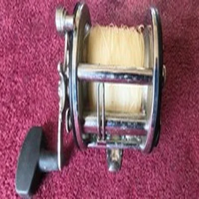 ** VINTAGE PENN 209 LEVELWIND MULTIPLIER WITH LINE **