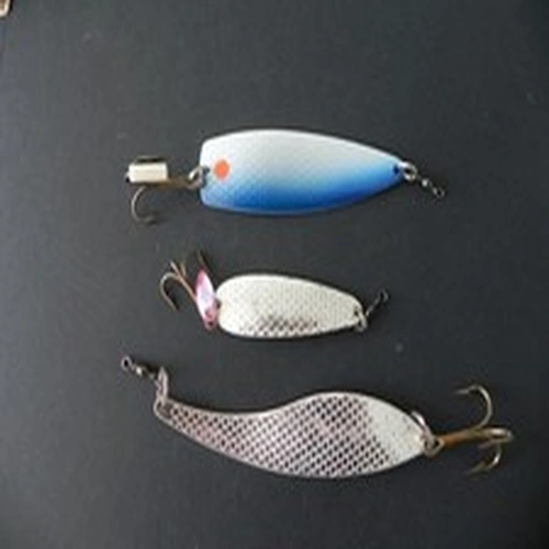 2 VINTAGE and 1 NEW ABU  FISHING LURES, SWEDEN  Glimmy Ellips and Salar
